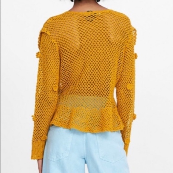 NWT Zara Mustard Crochet Knit Sweater Ruffle - Picture 6 of 6